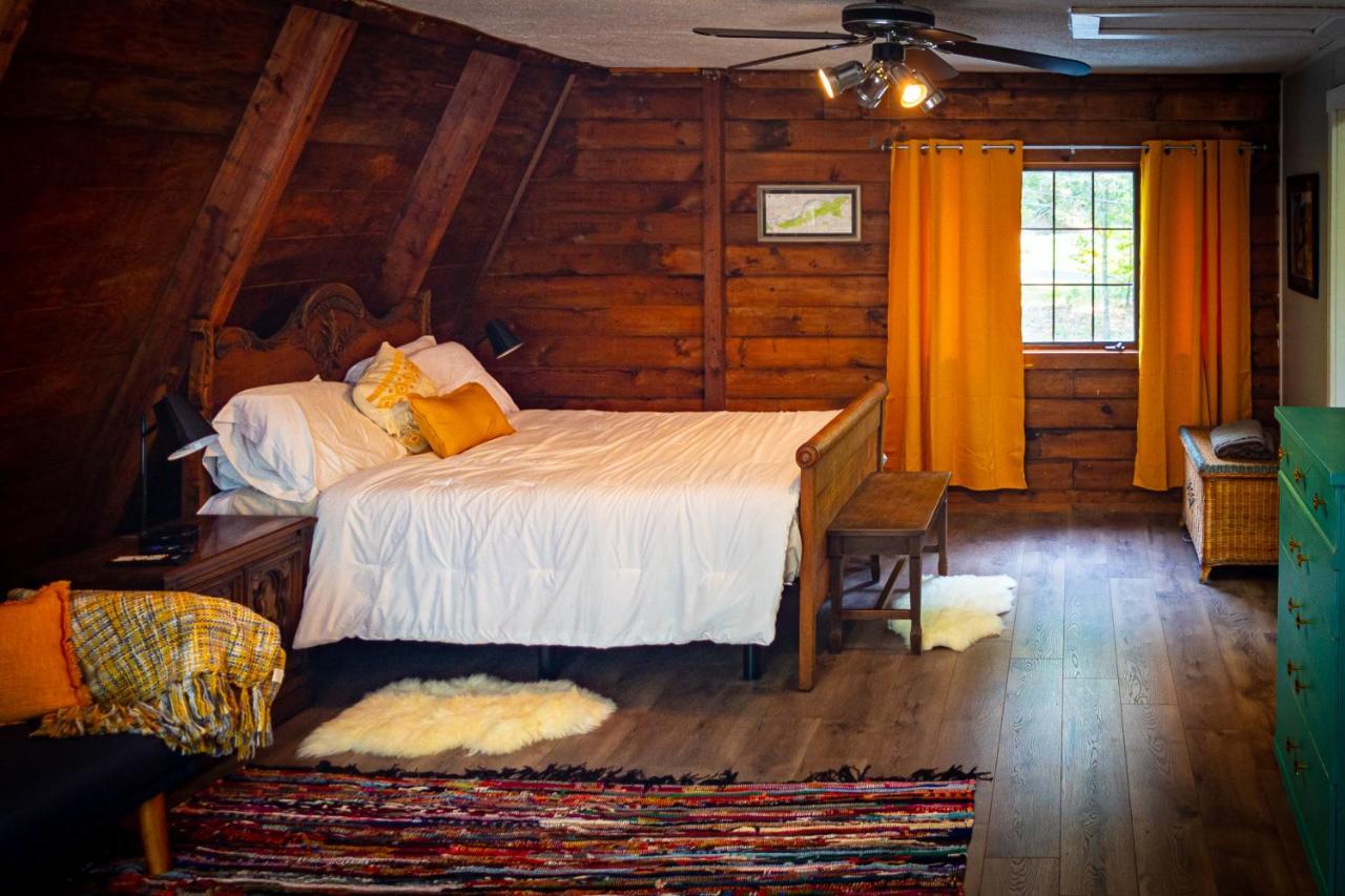 Hikers Haven, A Cozy Cabin Loft Above Bashakill Wildlife Refuge Villa Wurtsboro Exterior foto